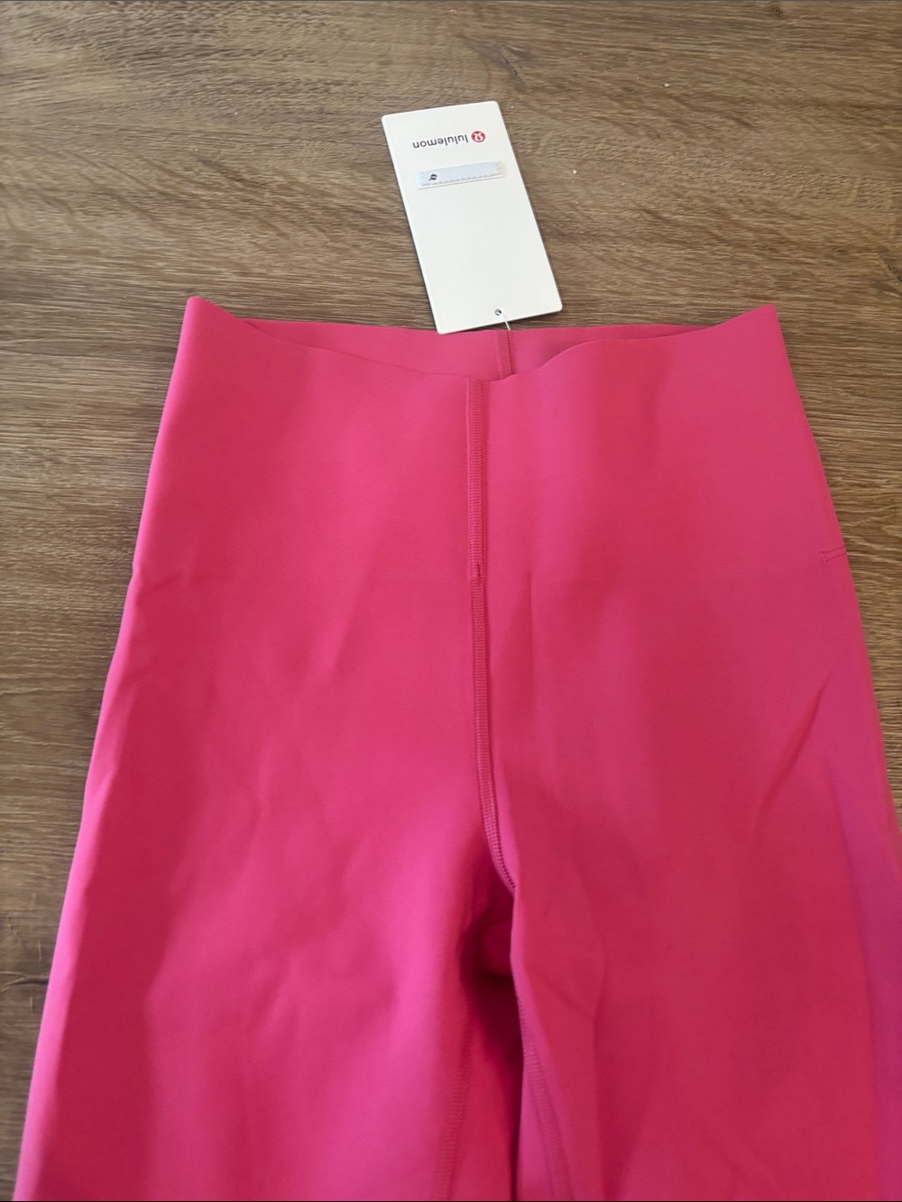 NWT - Lululemon - Glow Up HR Tight 28" High-Rise Training Tights - Bright Pink - Picture 4 of 8